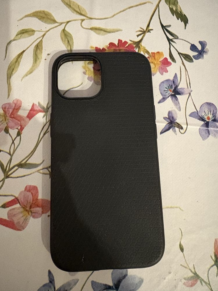 Etui spingen iphone 15 czarne