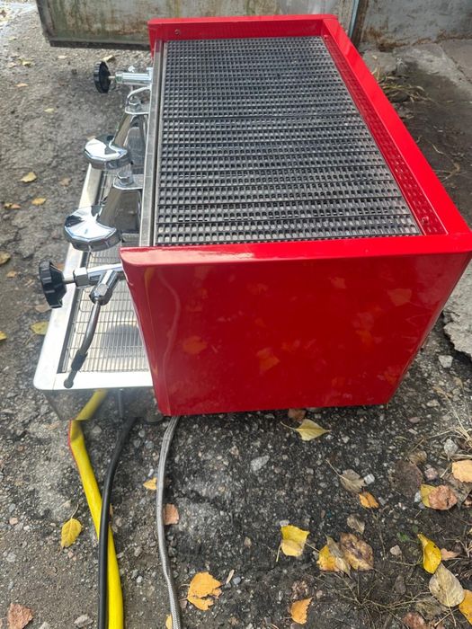 Продается кофемашина и кофемолка