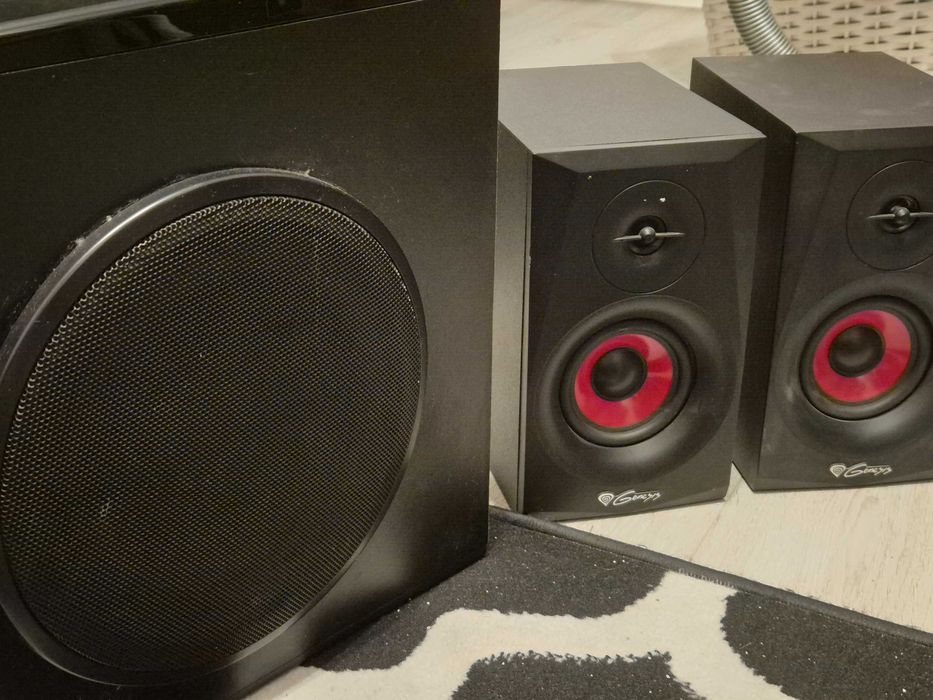 Sprzedam glosniki do komputera 2.1