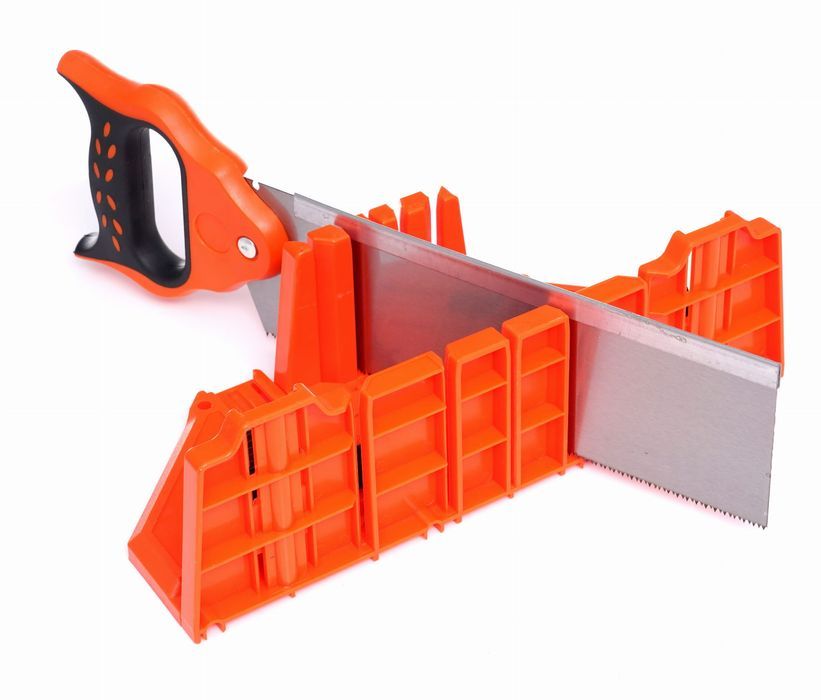 Piła ze skrzynką uciosową 350mm KD1091