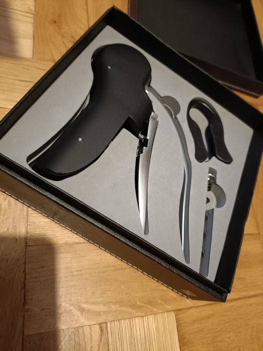 Zestaw Reflects-baroda korkociąg do wina