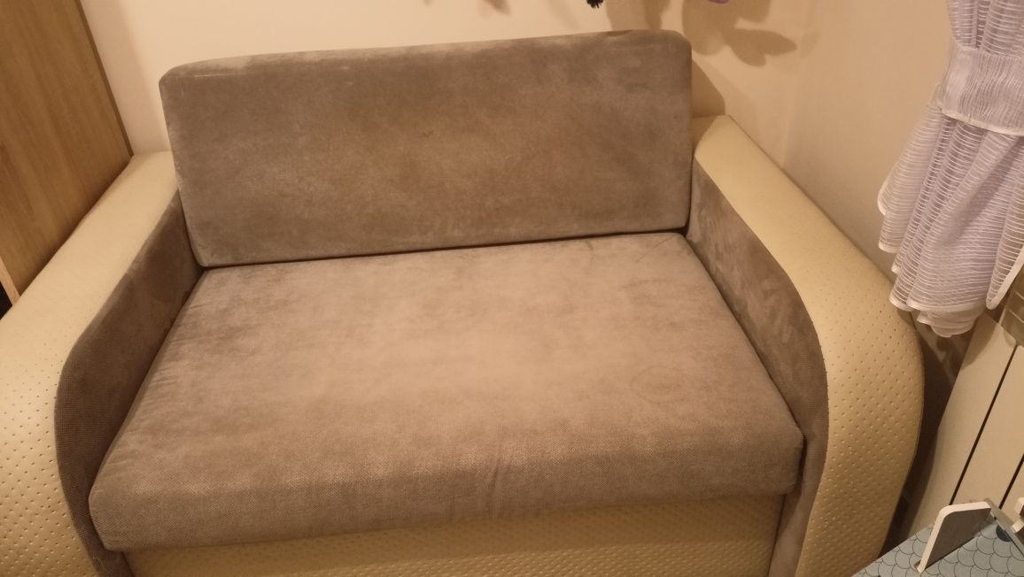 kanapa rozkładana sofa+ poduszka