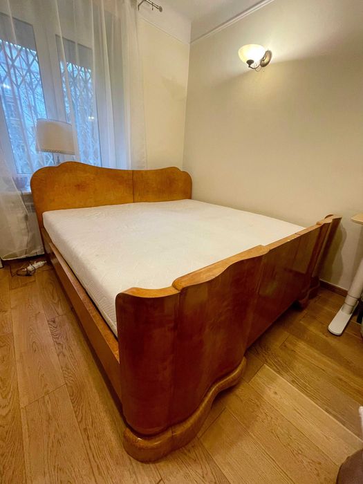 Piękna sypialnia art deco - łóżko, materac, szafki nocne, toaletka