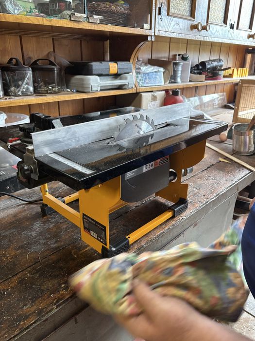 Pilarka stolowa piła krejzega cyrkularka 2000w