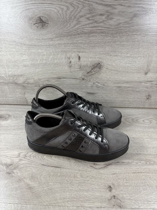 Geox жіночі кросівки 40 розмір замша