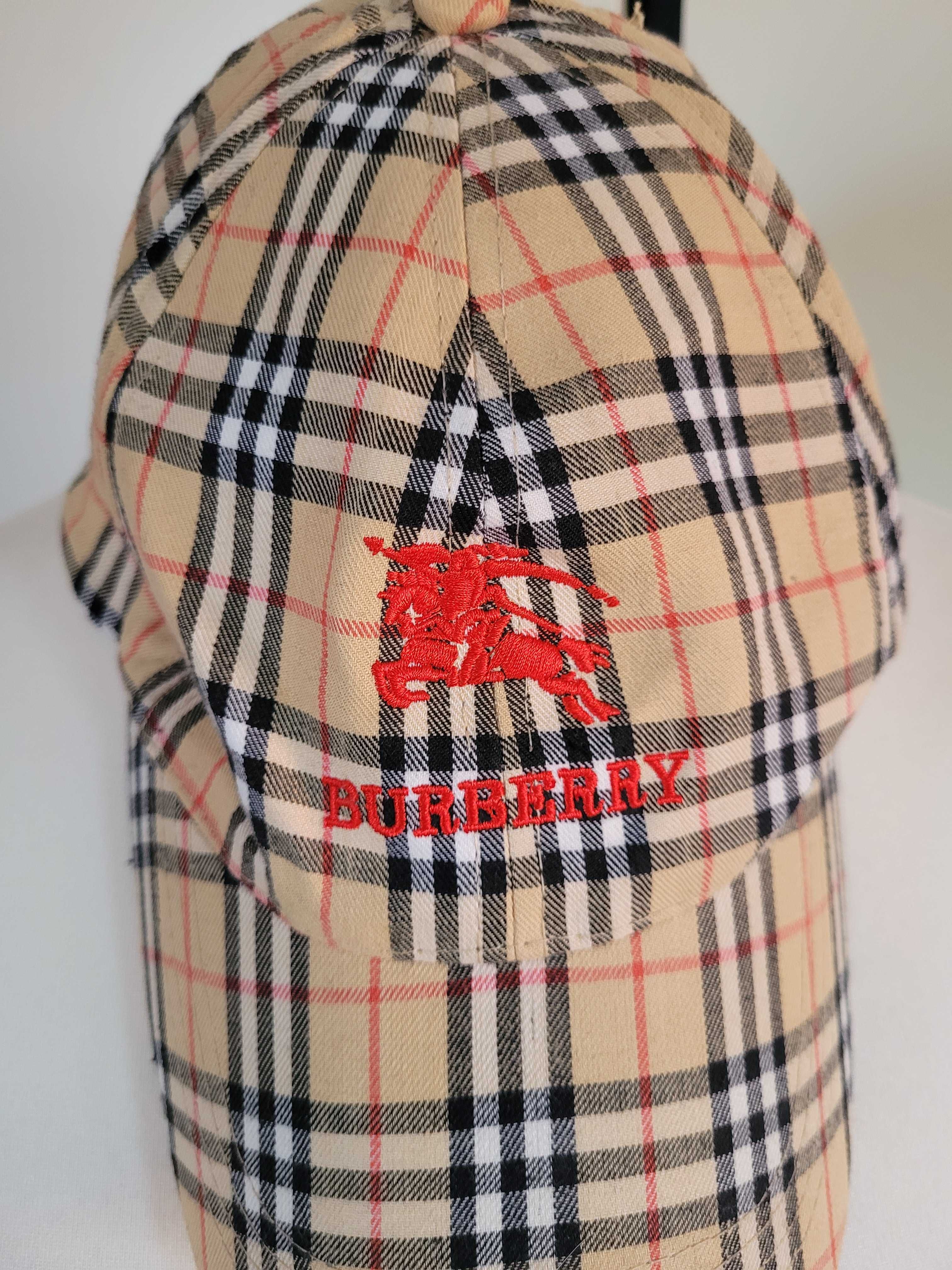 Czapka w kratę Burberry