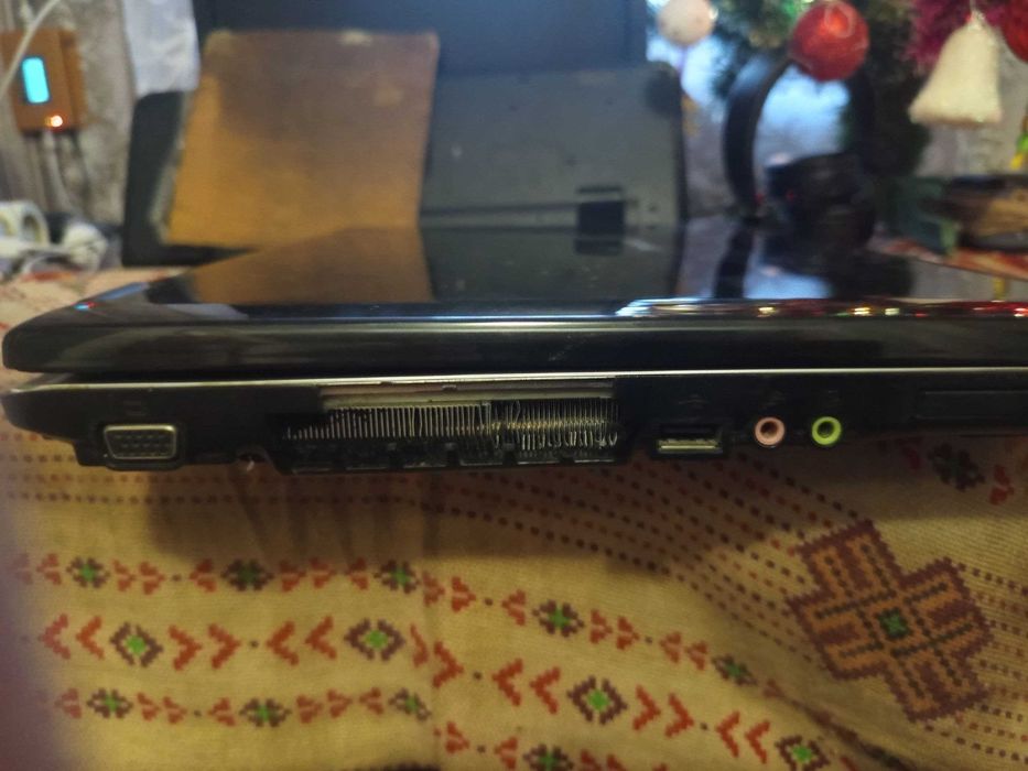 Ноутбук Samsung r60+