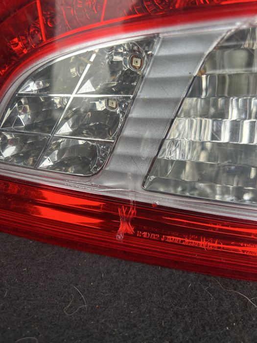 Задня права фара пежо 508 (стоп)