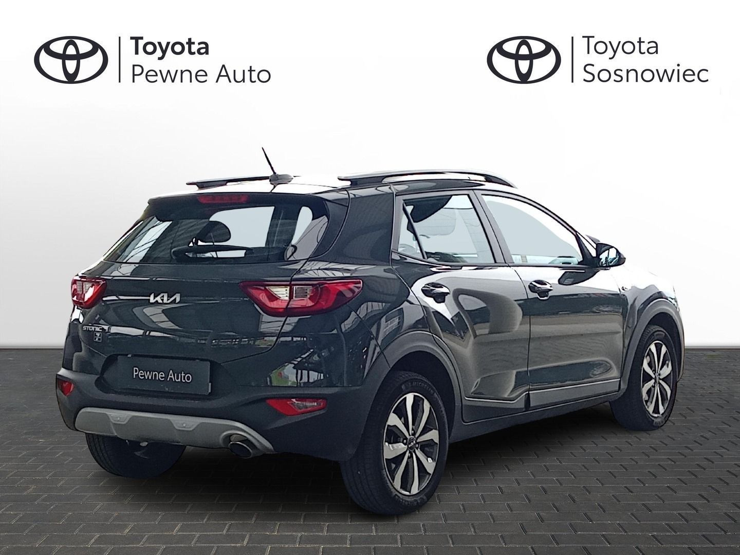 Kia Stonic Kia Stonic 1.2 L Business Line przebieg tylko 15.000 km !!!