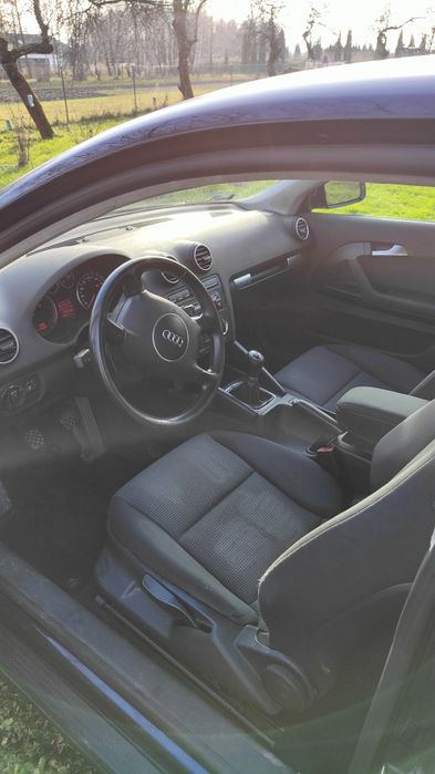 Audi A3 8P 2004 2.0 TDI 140 KM