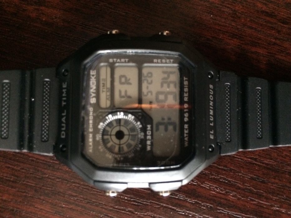 Годинник наручний