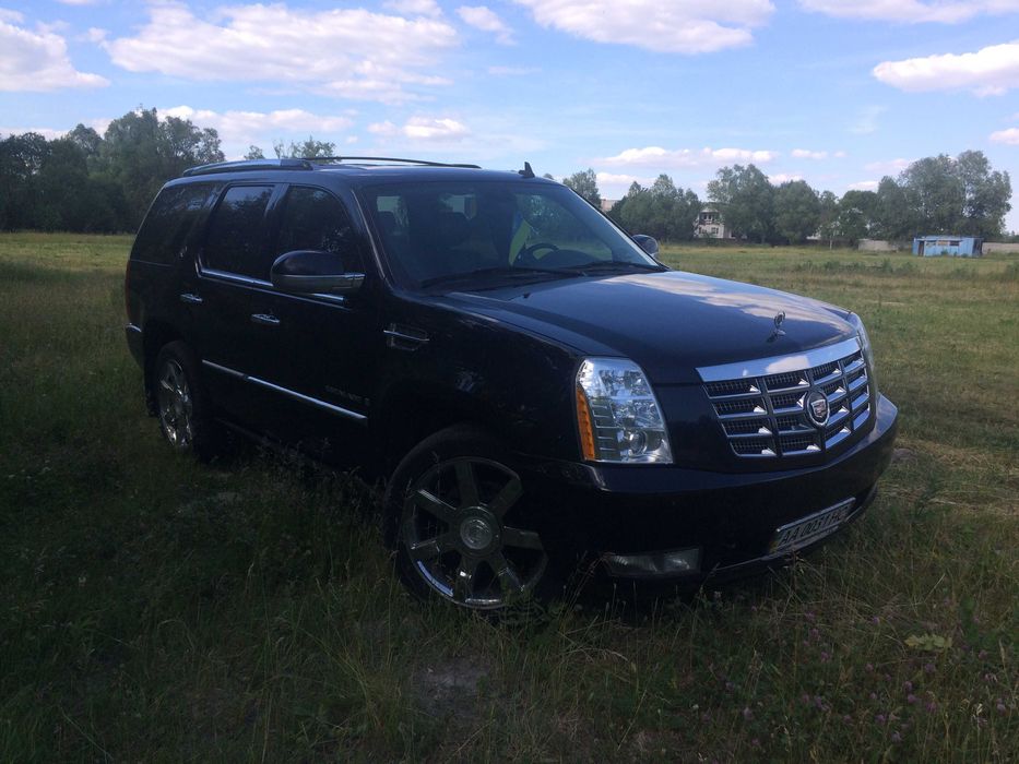 Cadillac Escalade2007 V8 6.2л,410лсГаз-Бензин куплен новым в Киеве2008