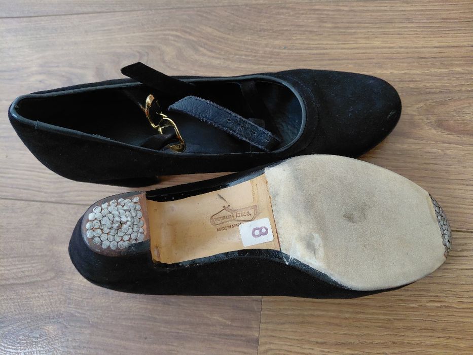 Sapatos sevilhanas / dança em pele