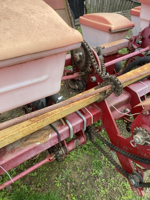 Сівалка точного висіву Супн -8