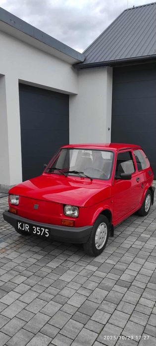 Sprzedam czerwonego Fiata 126p, mały orginalny przebieg 47'298 km.