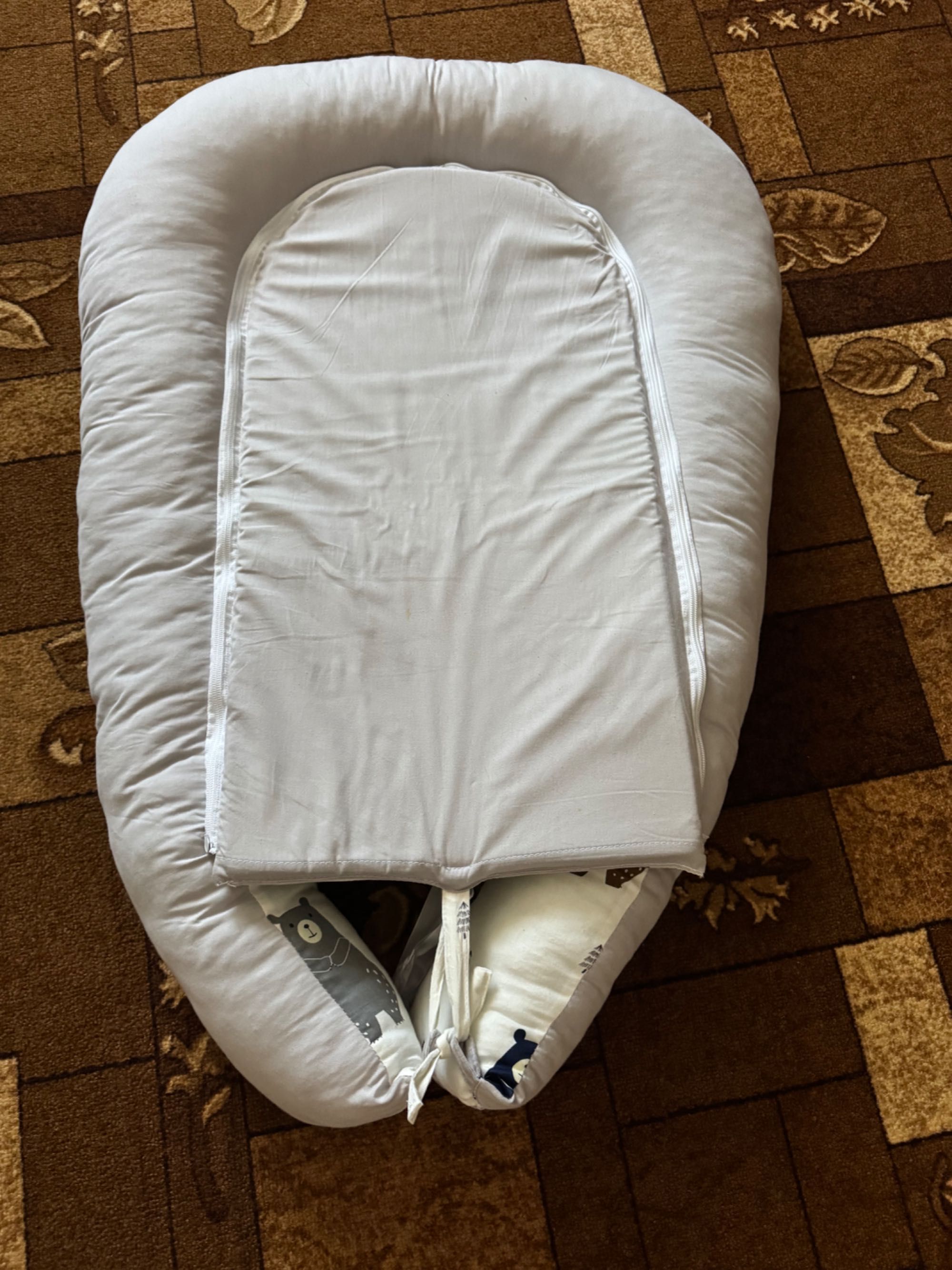 Продам кокон для немовлят
