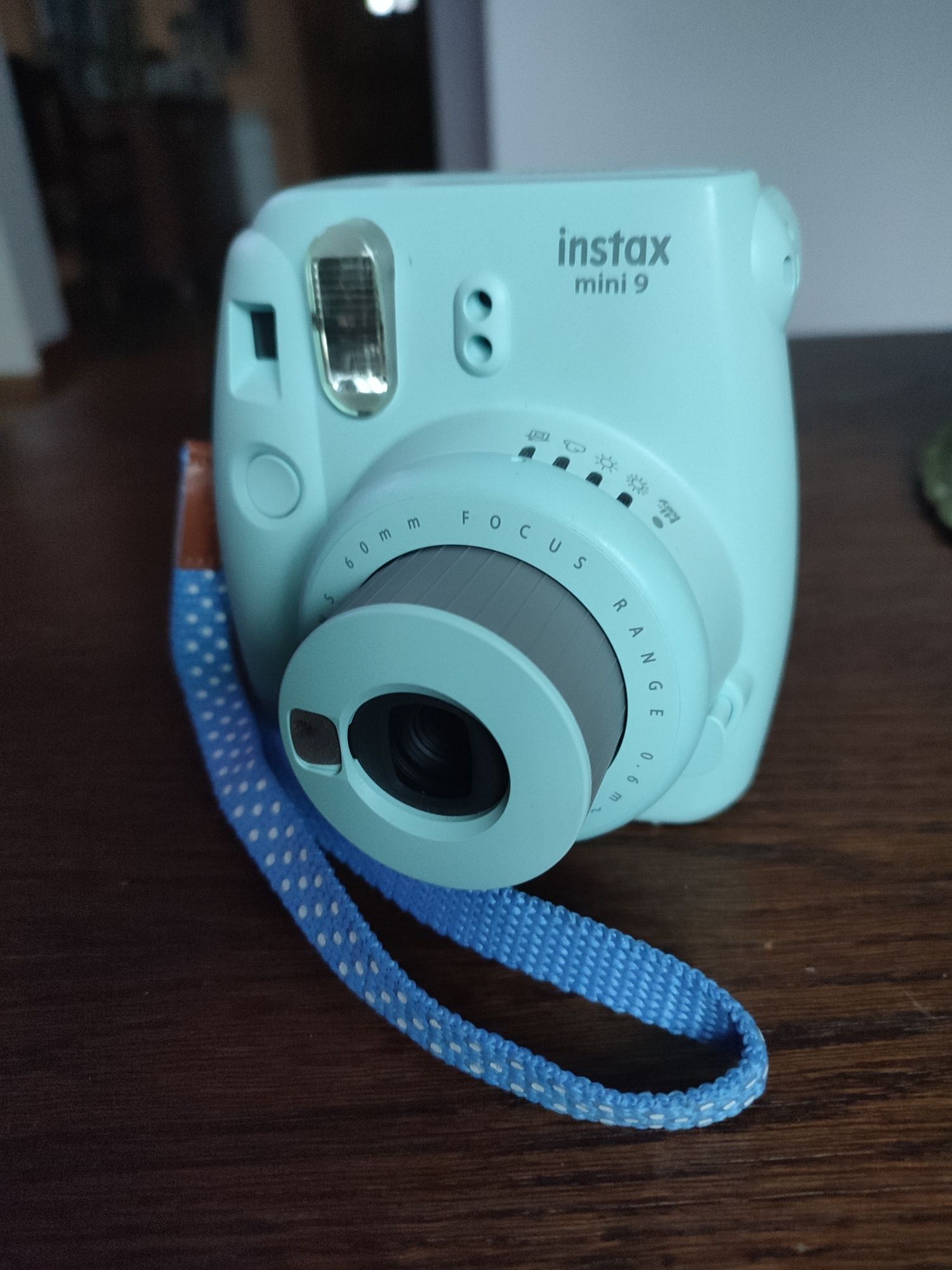Aparat natychmiastowy Instax Mini 9