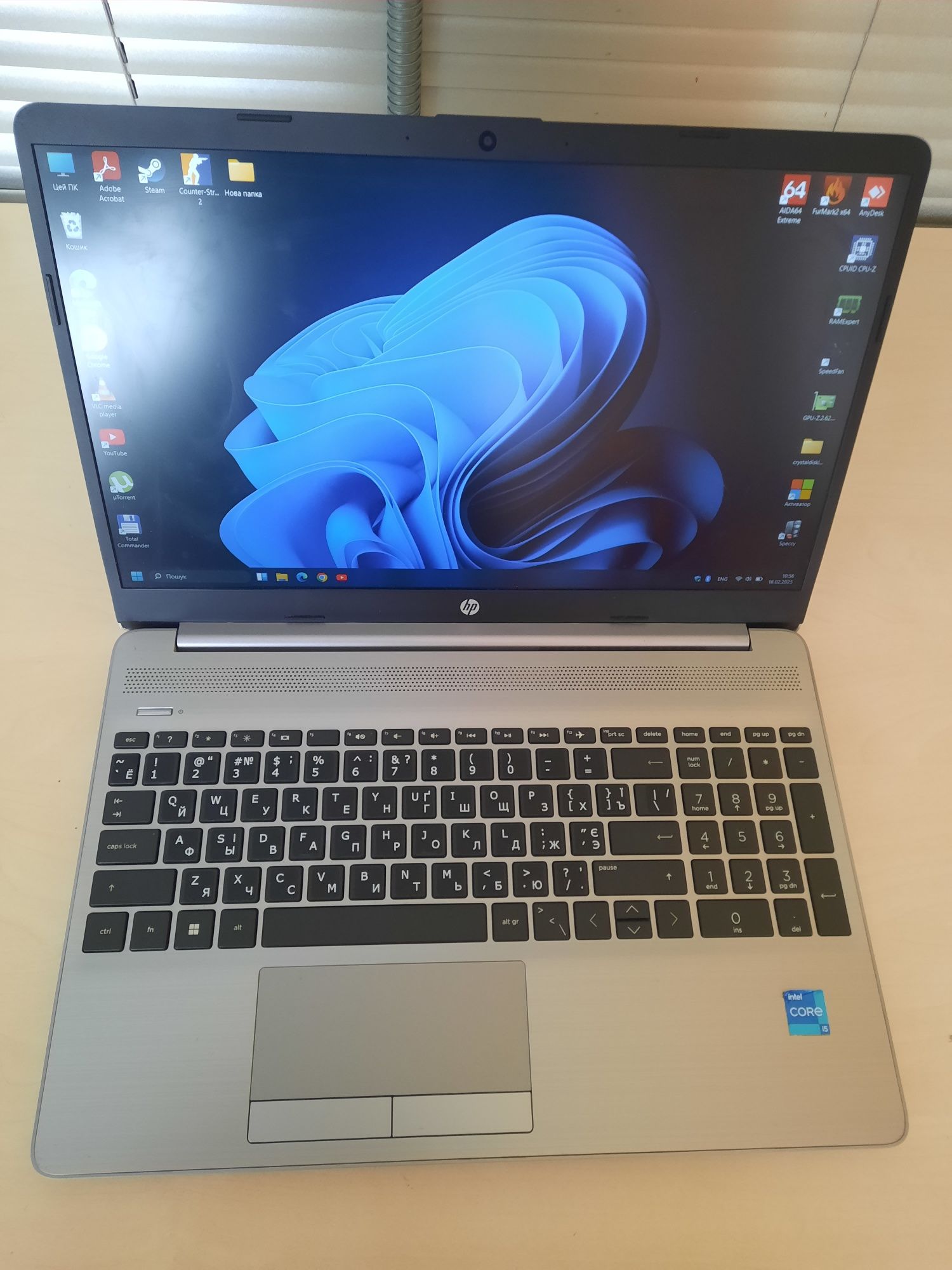 Ноутбук 15.6" HP 250 G8 i5-1135G7 RAM8GB SSD256