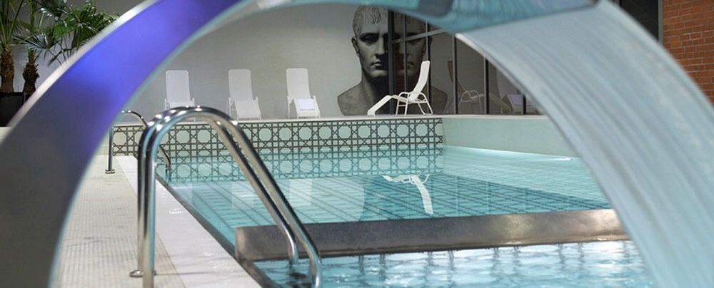 JACUZZI Plac Wolności 6 JACUZZI Noclegi Wynajem Apartamenty JACUZZI