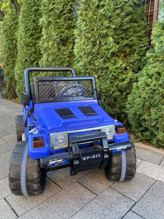 Jeep Rapter - autko na akumulator
