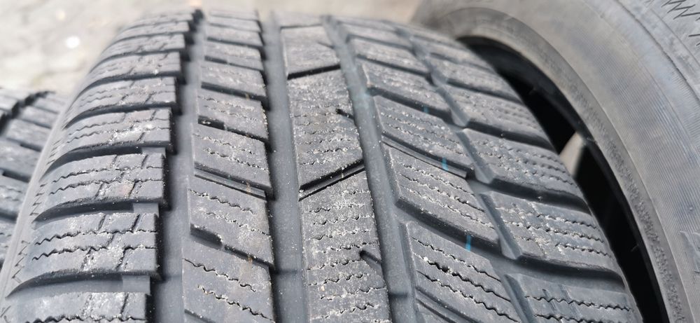 4 x Toyo Snowprox 235/50/19 103V