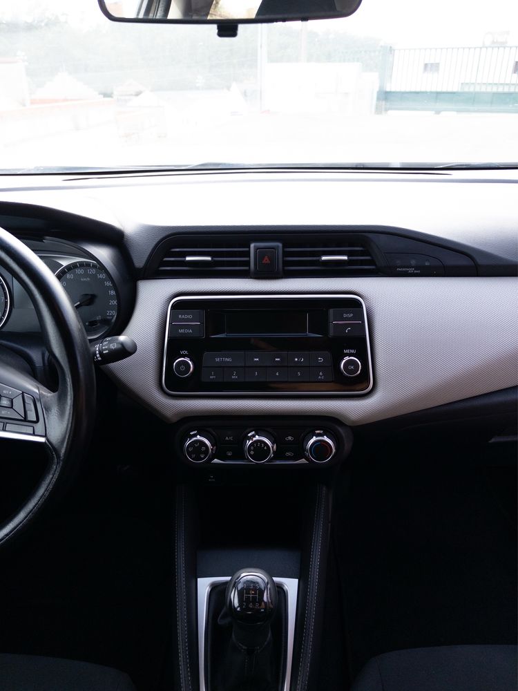 Nissan Micra 5 | 1.0 Gasolina