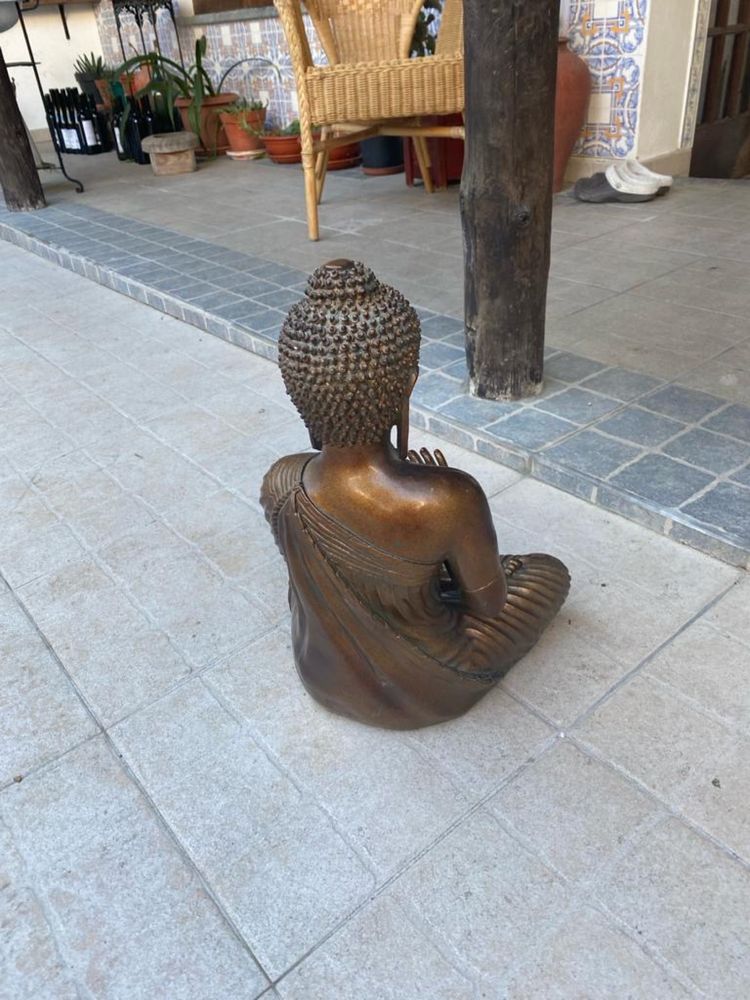 Estátua de Buda sentado