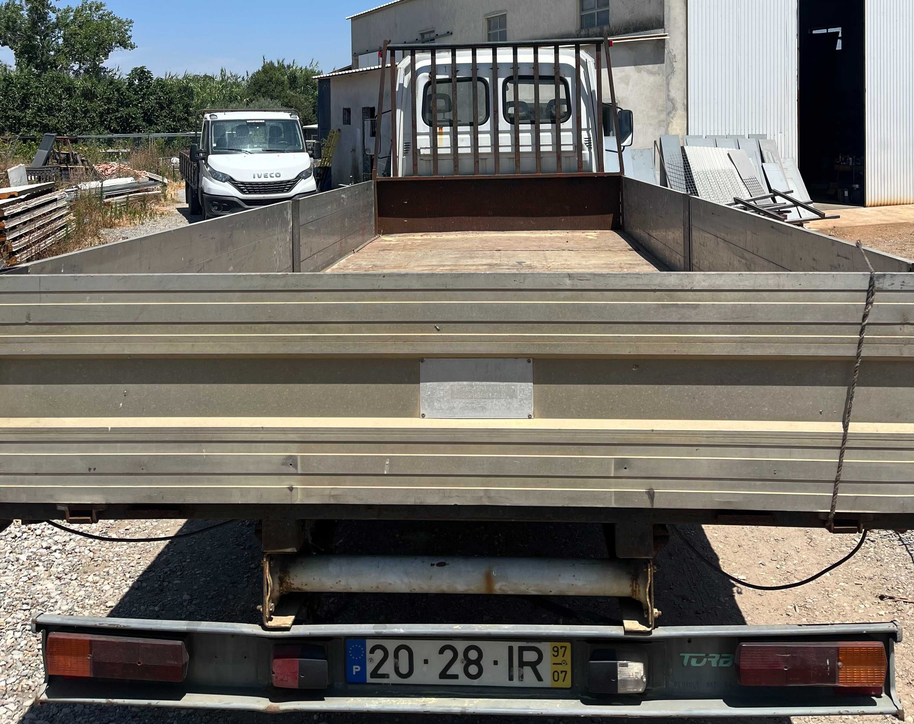 Renault Master B120