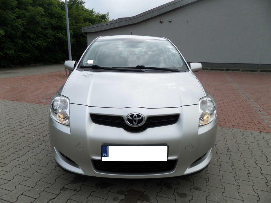 Toyota Auris ** 1.4 D4D Turbo Diesel ** rok 2009 ** Uszanowana **