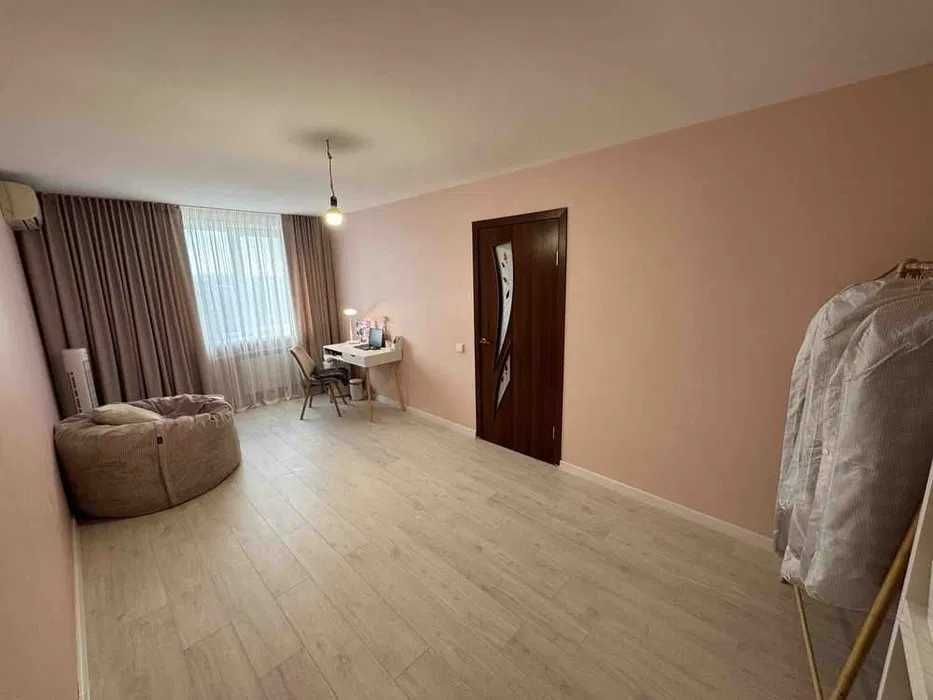 Продам 2к квартиру 52м2 Рабочая  Низ Правый берег Кирпичный дом