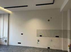 Продам двокімнатну квартиру в новобудові в центрі