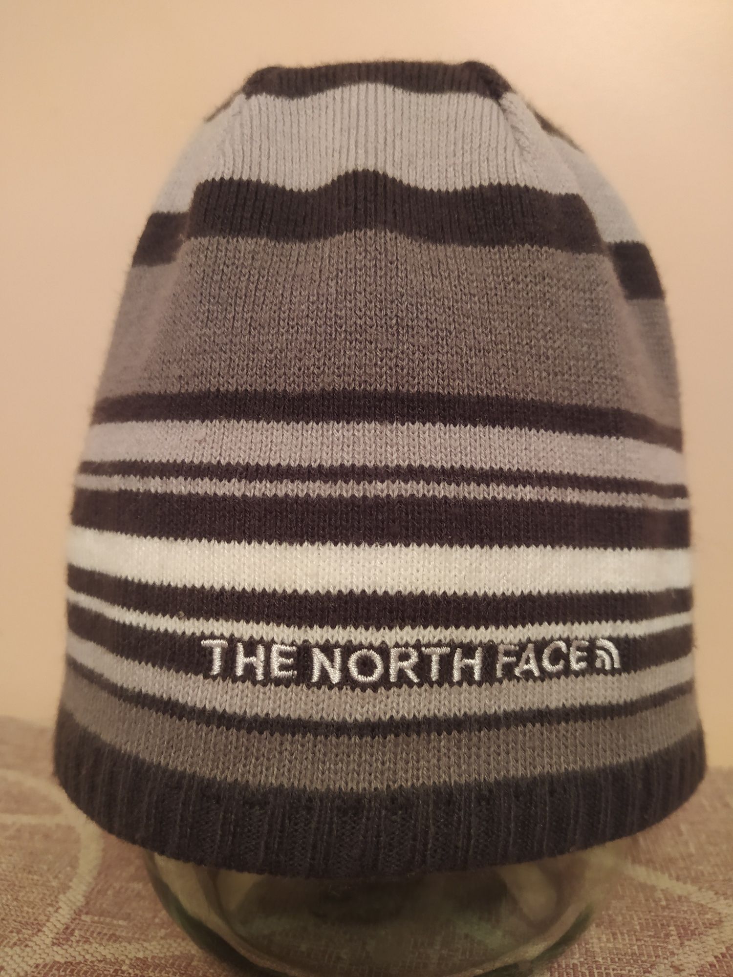 The North Face шапка.  Стан ідеал.