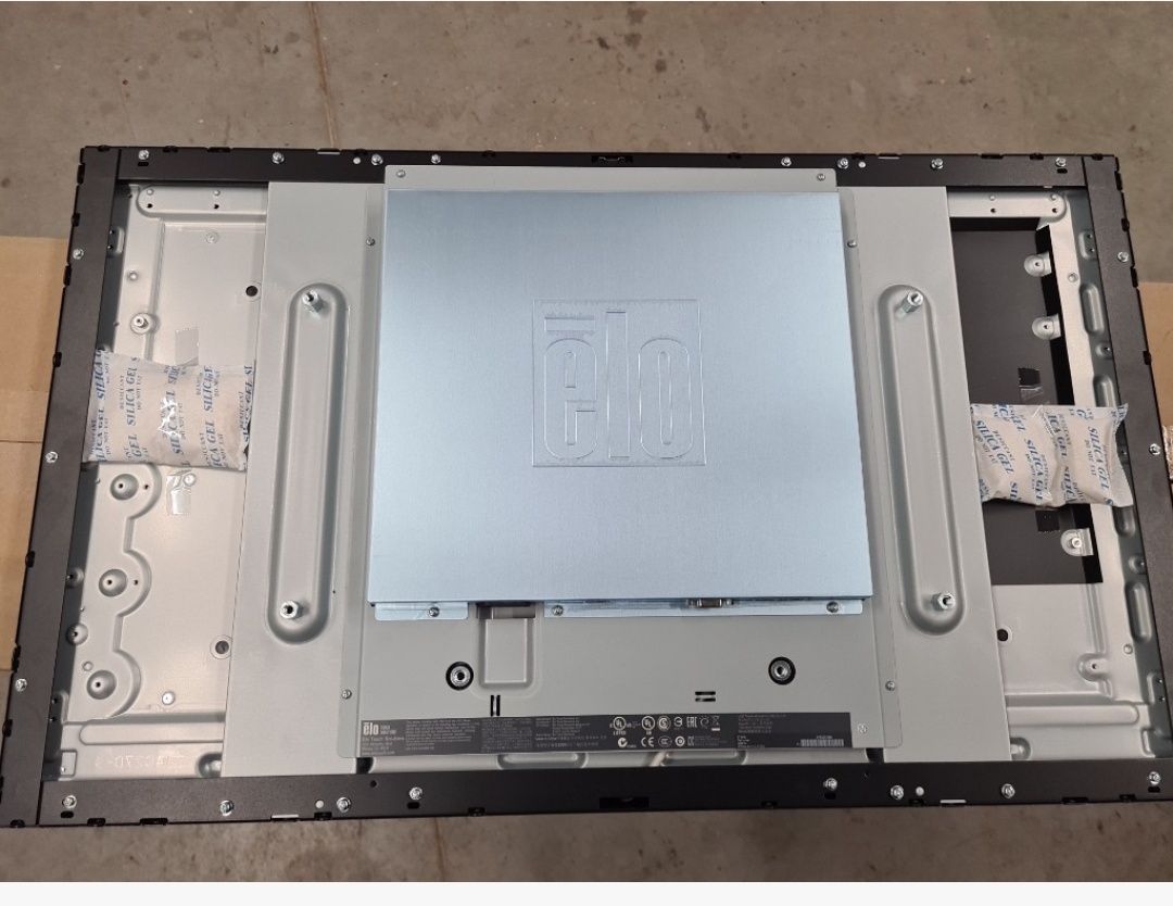 Monitor LCD dotykowy 32 cale