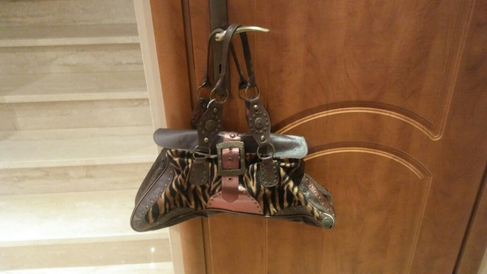 Torebka skórzana Laura Biagini Jeans vintage boho elementy skóry pante