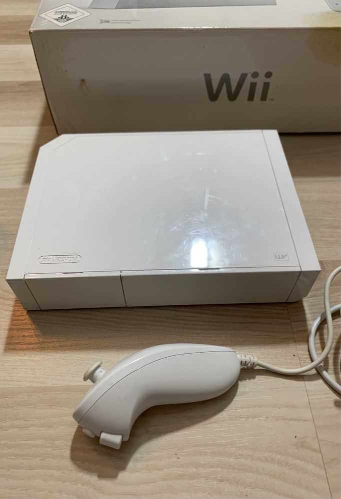 Konsola Wii Nintendo zestaw plus Wii Fit deska