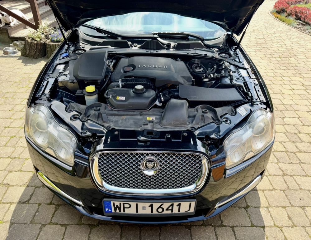 Jaguar XF250 3.0 diesel 241 KM, przebieg 189 tys.