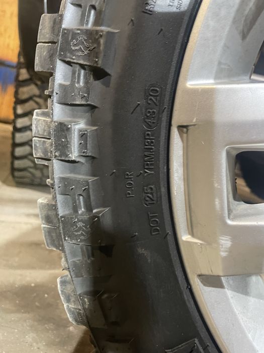 Opony 255 55 r19  M/T Amarok Navara Terenowe