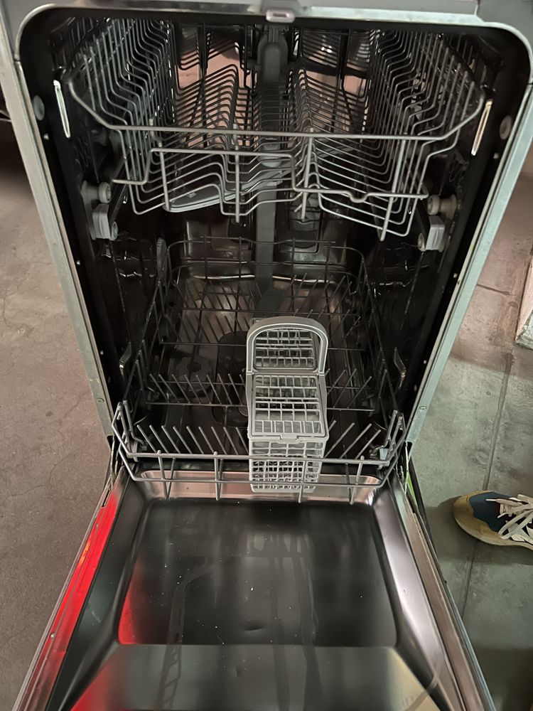 Zmywarka do zabudowy  indesit 45cm