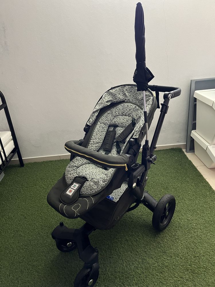 Carrinho bebé - Trio Concord Neo + base Isofix