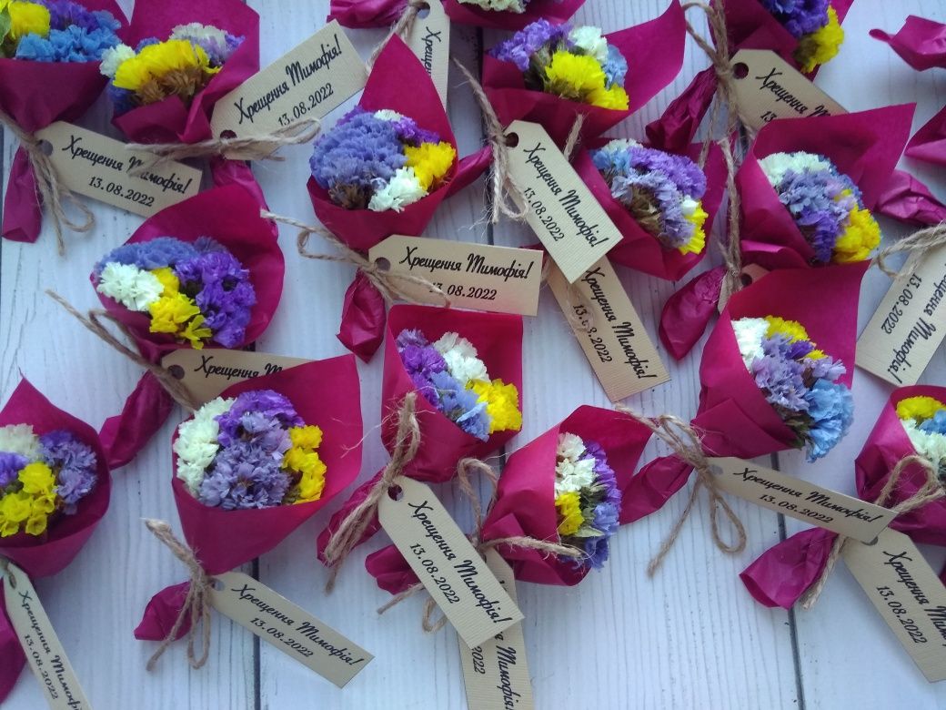 Цветы букетики на крестины с сухоцветами статица мини букет комплімент