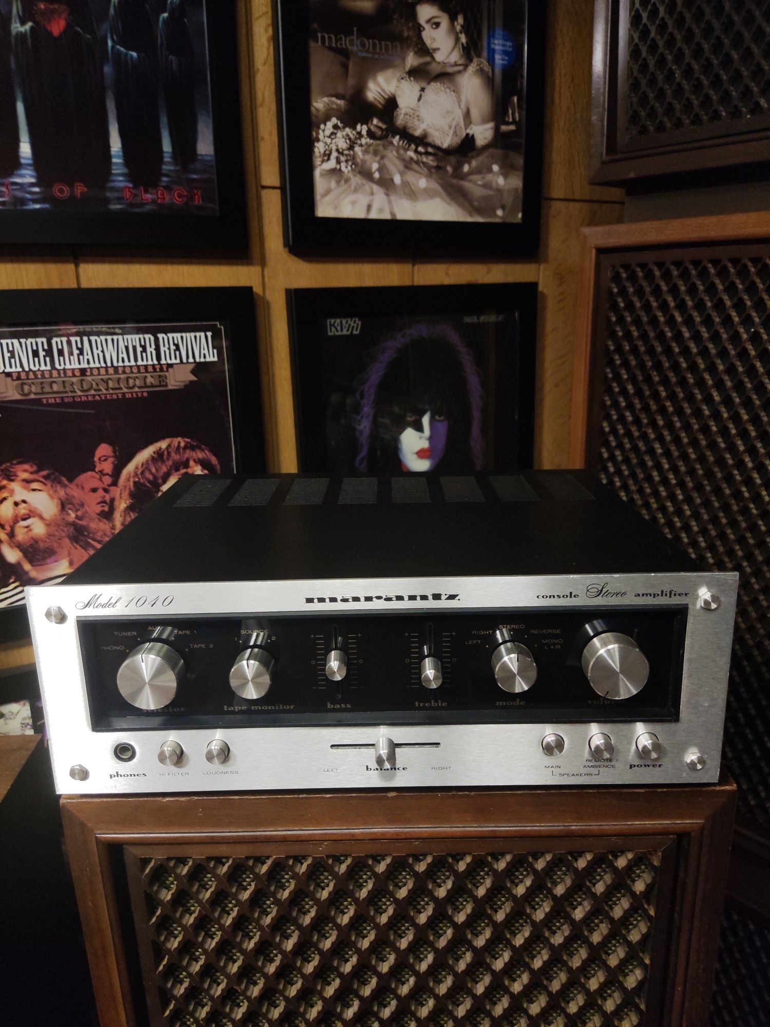 Wzmacniacz Marantz 1040