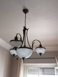 Candeeiros de sala, o de teto com luz regulavel
