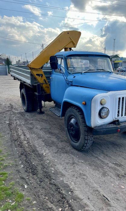 Газ 53 бортовой с гидрокраном