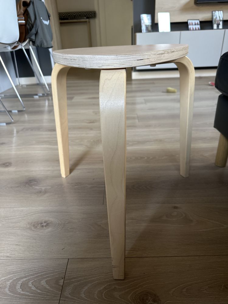 Taboret brzozowy ikea