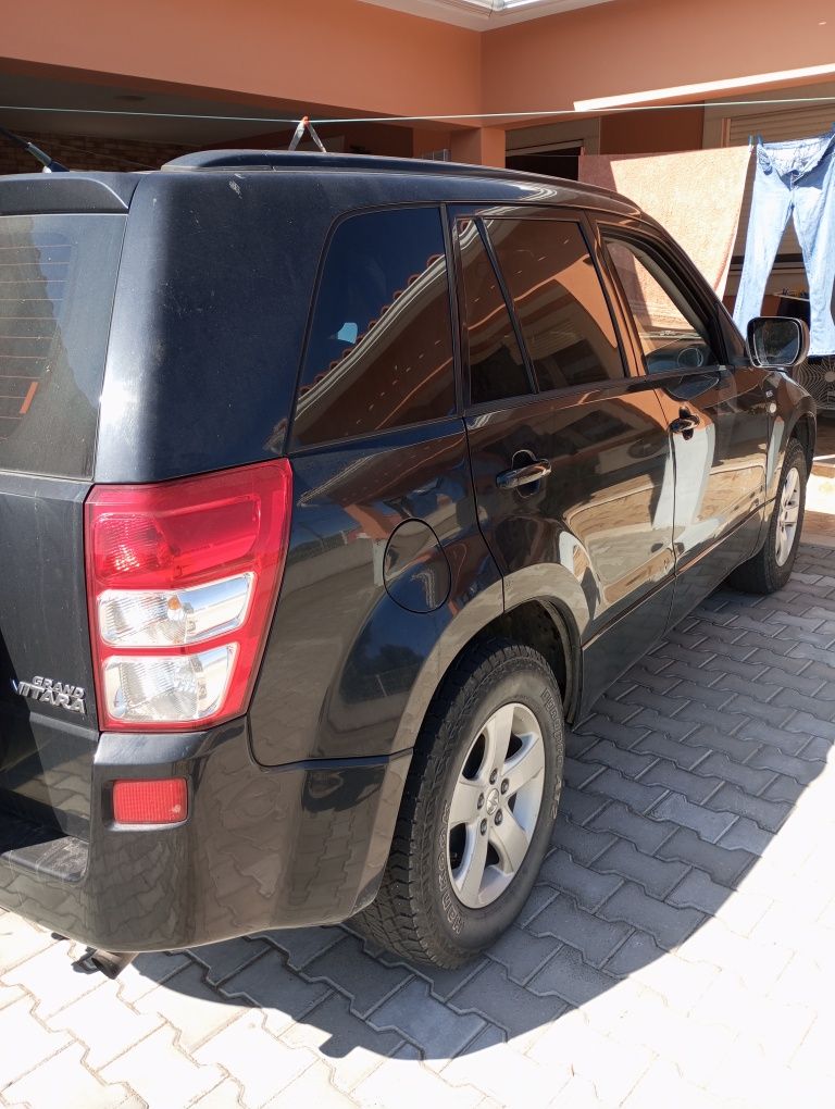 Suzuky grande vitara