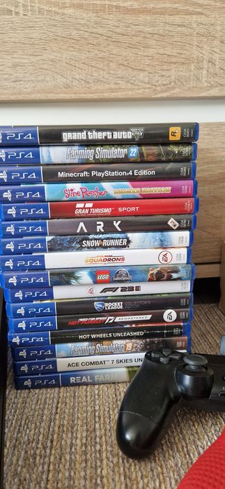 PlayStation 4 + okulary vr + zestaw gier