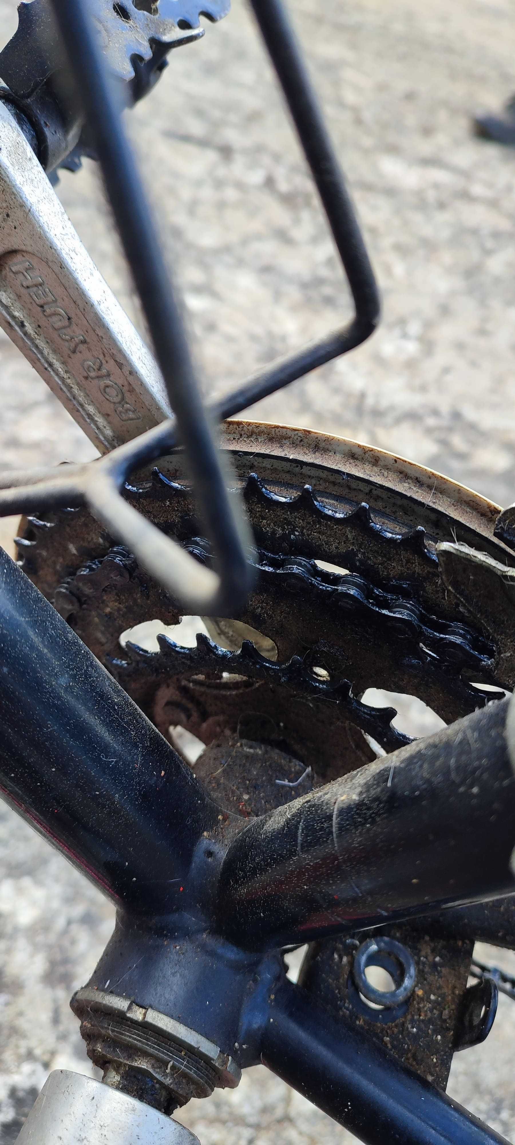 Bicicleta, rodas 26 polg., 18 mudanças Shimano