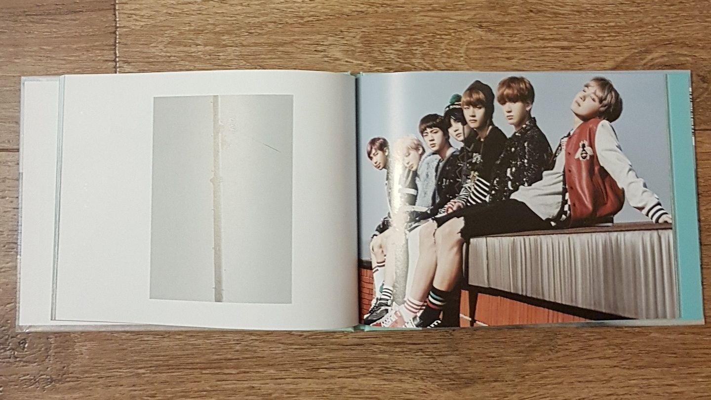 Album BTS: You never walk alone (CD)