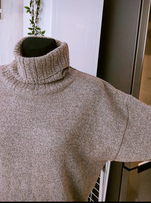 Sweterek z golfem, golf roz S/ M