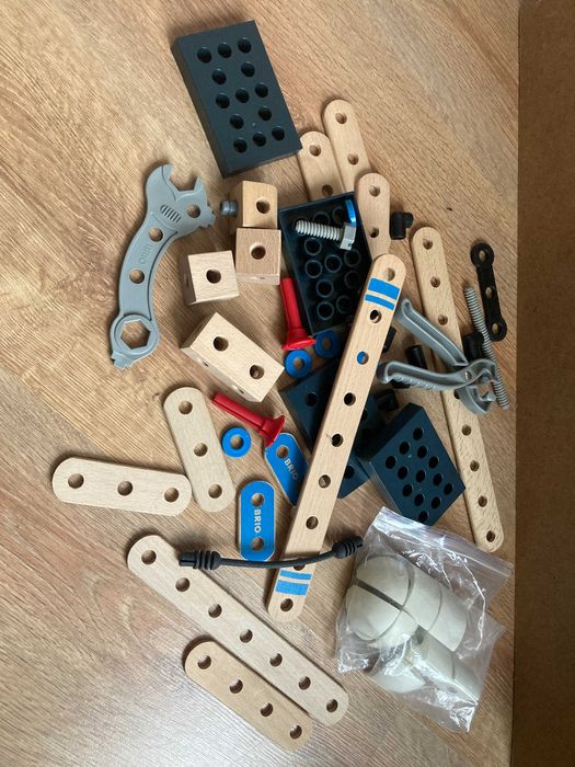 Дерев'яний конструктор Гелікоптер Brio Builder 34564